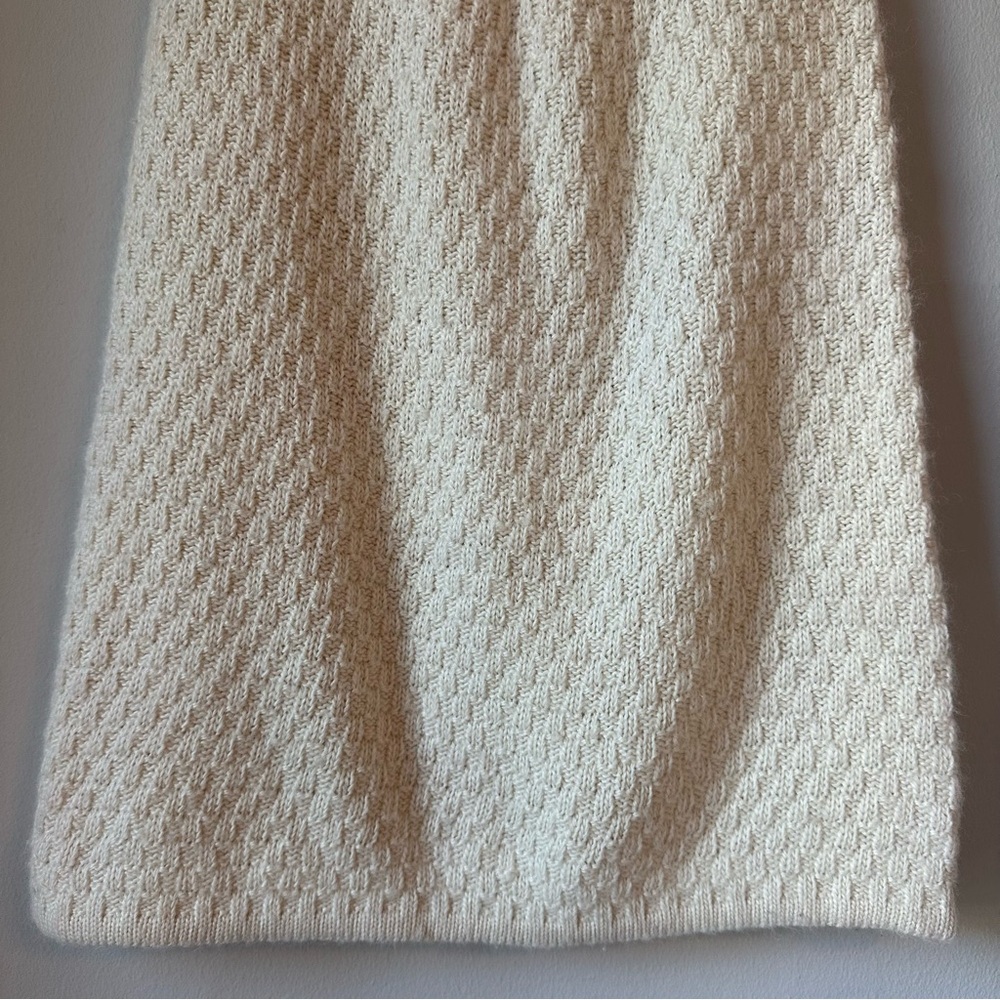 Design History Ivory Knit Dress Size 4T - Picture 4 of 9